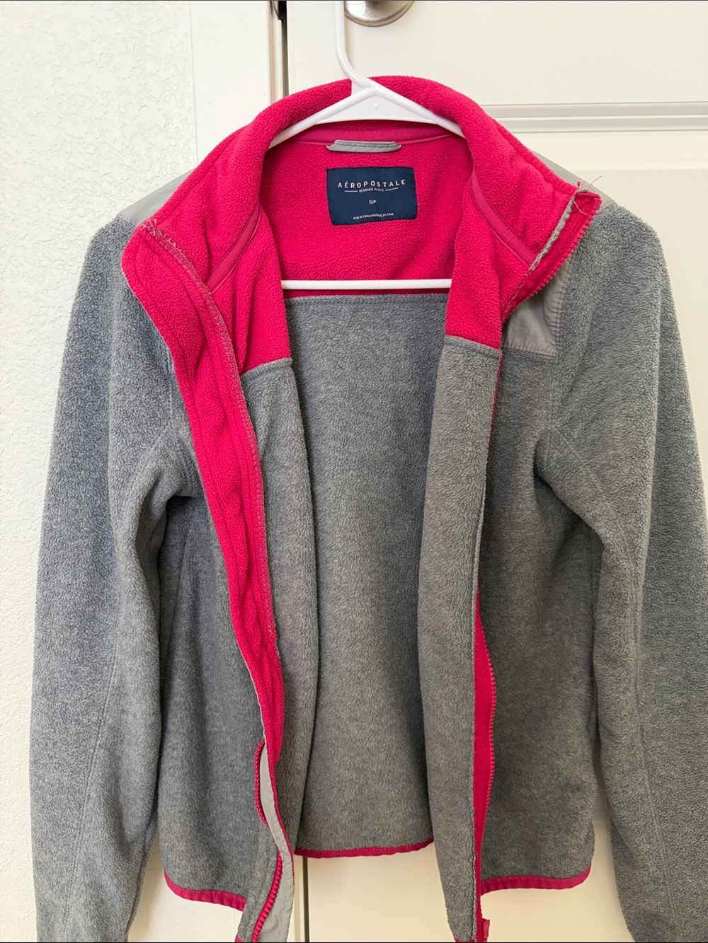 Aeropostale Gray & Pink Fleece Jacket